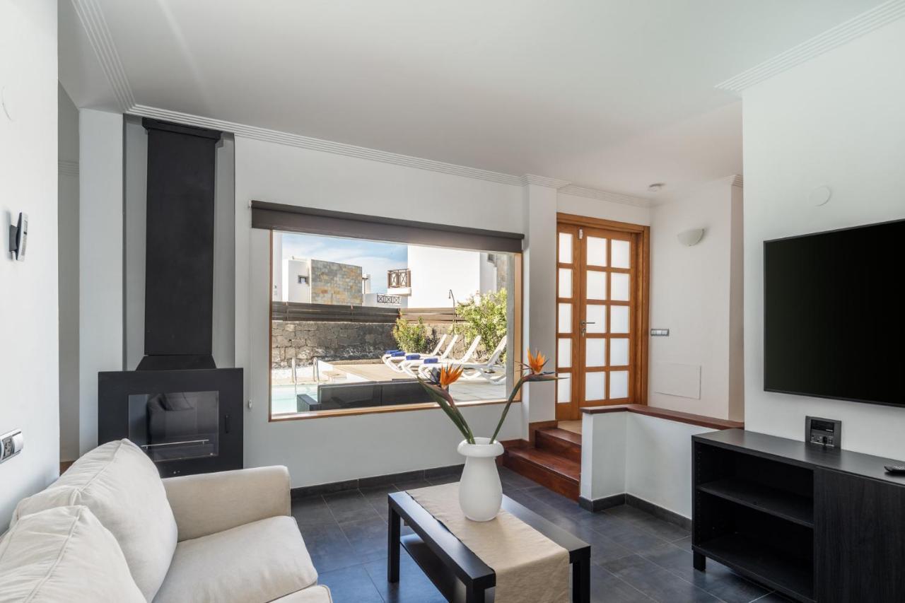Villas Camelot By Escape Home Playa Blanca (Lanzarote) Exterior photo